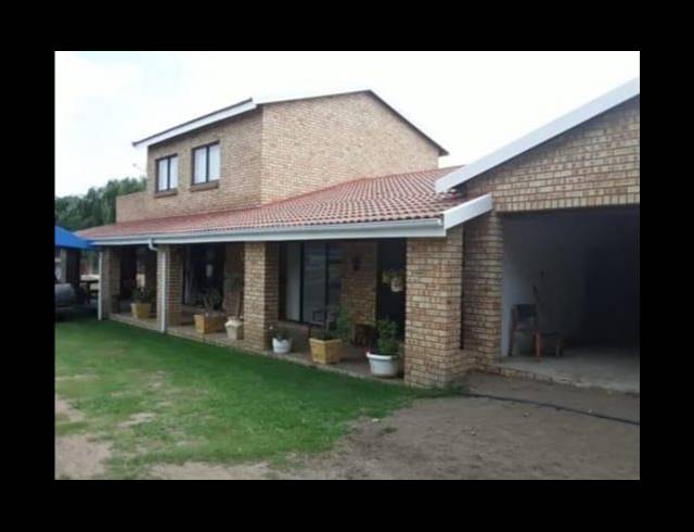 3 BEDROOM HOUSE FOR SALE IN ORANJEVILLE